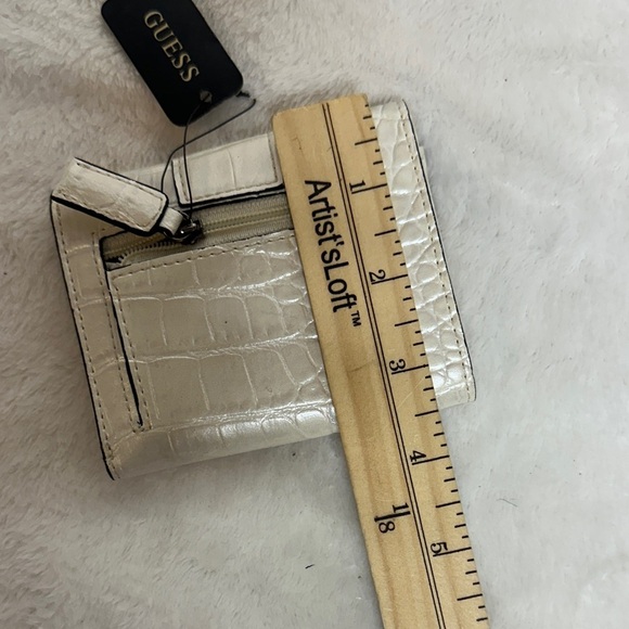 Guess Ivory Croc-Embossed Wallet - Picture 9 of 10